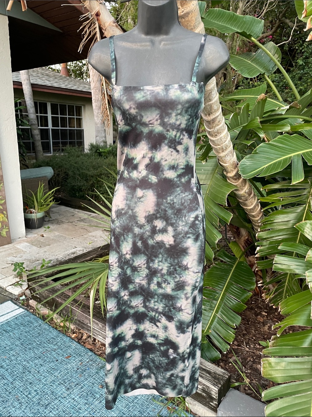 Olive green, black and gray tie-dye column slipped dress